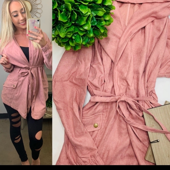 NWOT Sweatshirt Jacket. Large - Picture 4 of 4